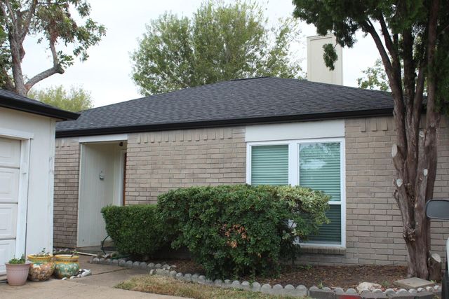 11303 Windmark Drive, Houston, TX 77099