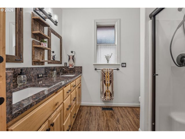 14724 SASSAFRAS Way, Oregon City, OR 97045