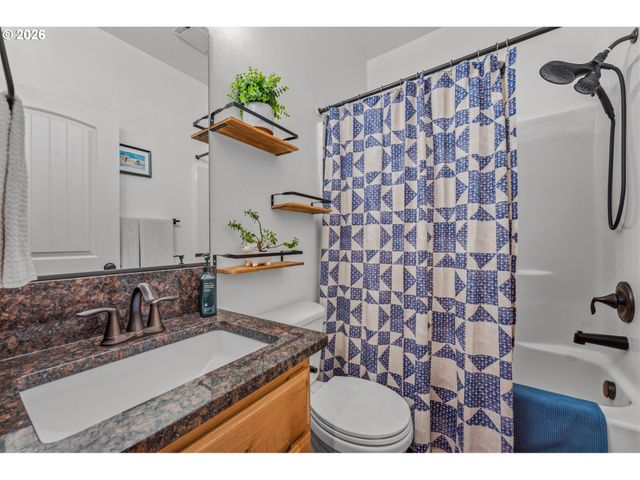 14724 SASSAFRAS Way, Oregon City, OR 97045