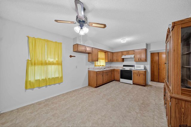 17036 & 17092 FM 317, Chandler, TX 75758