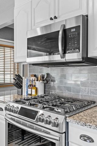 547 11th Avenue N, South Saint Paul, MN 55075