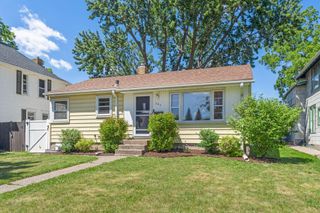 547 11th Avenue N, South Saint Paul, MN 55075