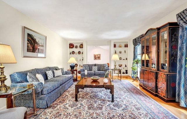 15 Devincent Dr, Stow, MA 01775