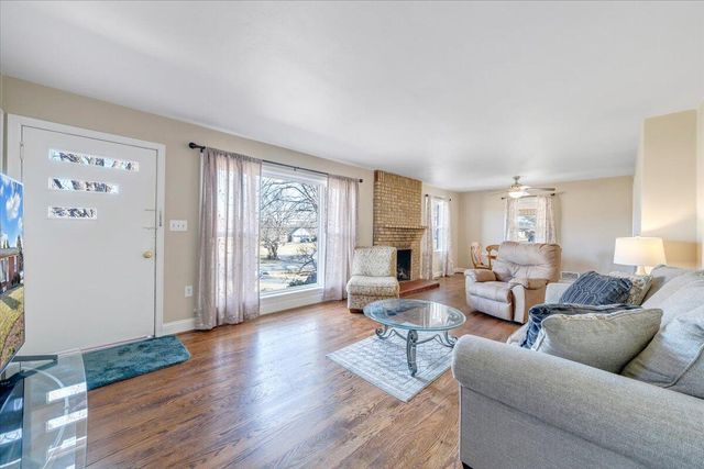 3808 Cove RD, Roanoke, VA 24017