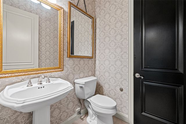 1900 Wilder Lane, Arlington, TX 76006