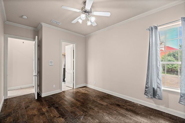 1900 Wilder Lane, Arlington, TX 76006