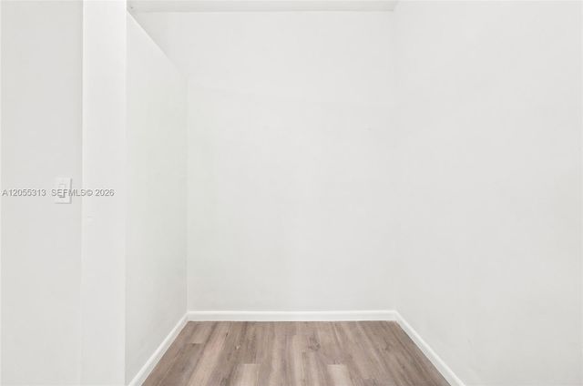 8684 NW 1st St 0, Miami, FL 33126