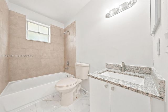 8684 NW 1st St 0, Miami, FL 33126