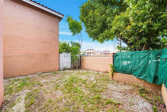 8684 NW 1st St 0, Miami, FL 33126