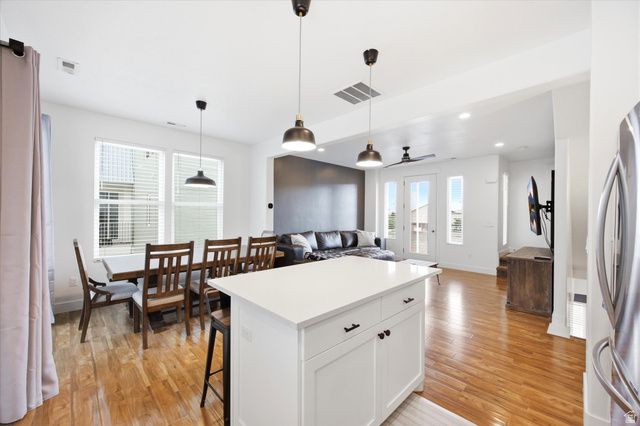 11239 S CLEAR BLUE DR, South Jordan, UT 84009