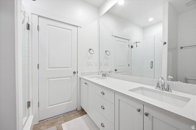 11239 S CLEAR BLUE DR, South Jordan, UT 84009
