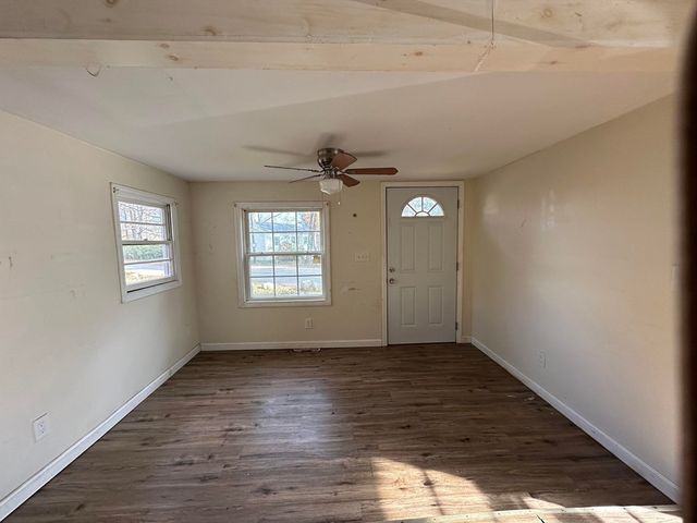 116 Chases Grove Rd, Derry, NH 03038