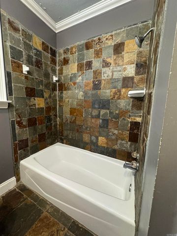 6316 Kenwood Rd, Little Rock, AR 72207