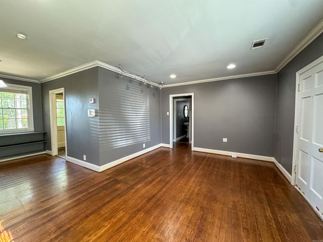 6316 Kenwood Rd, Little Rock, AR 72207