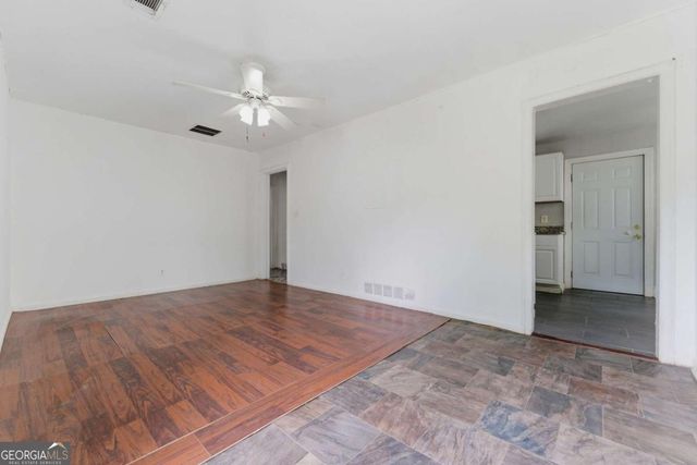 254 Pauladean Circle SE, Marietta, GA 30067