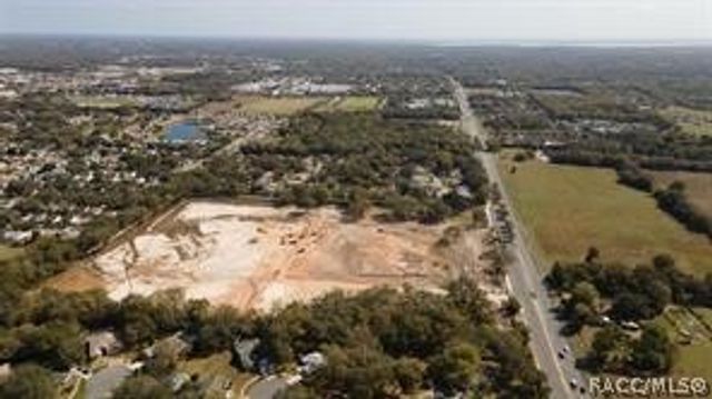 1175 HWY466 Highway, Lady Lake, FL 32159