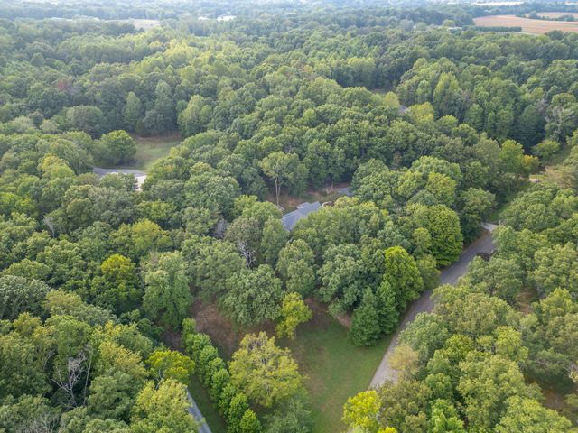 144A Dogwood Springs Dr, Portland, TN 37148