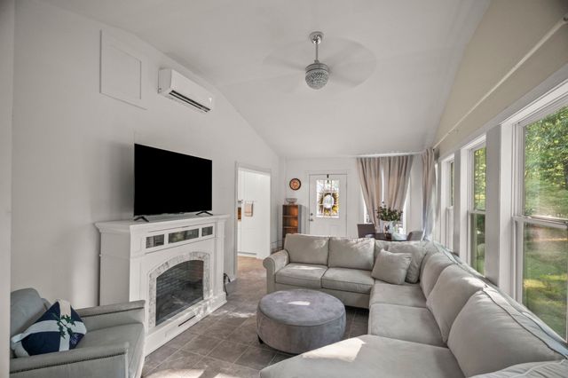 144A Dogwood Springs Dr, Portland, TN 37148