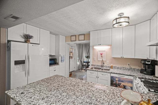 144A Dogwood Springs Dr, Portland, TN 37148