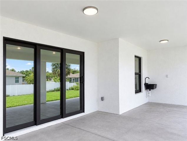 3315 23rd ST W, Lehigh Acres, FL 33971
