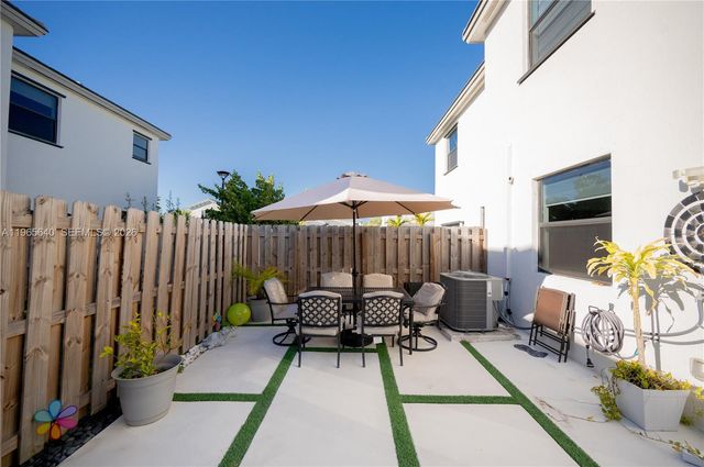 28510 SW 134th Ave, Homestead, FL 33033