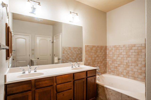 1010 Immanuel RD 128, Pflugerville, TX 78660