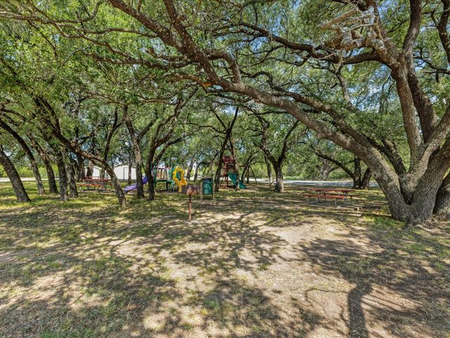 2411 Mercedes, Granbury, TX 76048