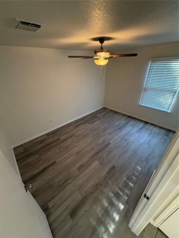 2017 Worms Street, Houston, TX 77020