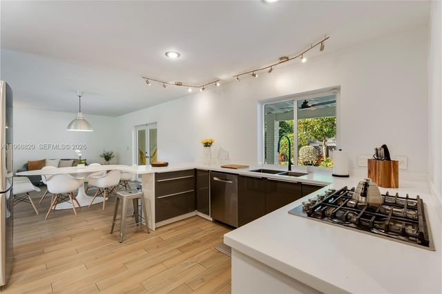 15200 SW 77th Ct, Palmetto Bay, FL 33157