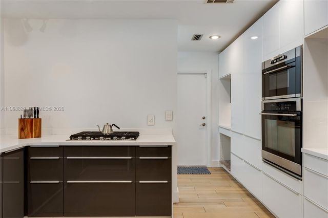 15200 SW 77th Ct, Palmetto Bay, FL 33157