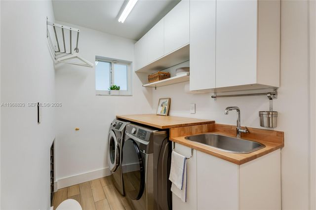 15200 SW 77th Ct, Palmetto Bay, FL 33157