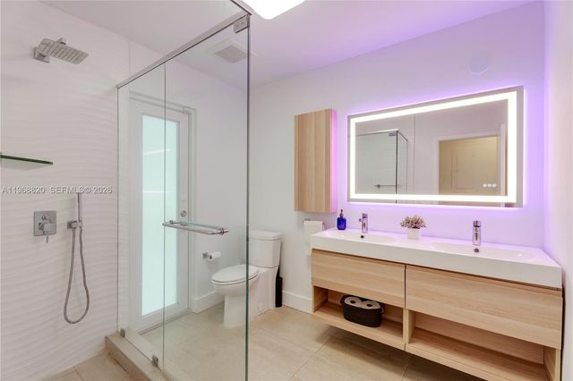 15200 SW 77th Ct, Palmetto Bay, FL 33157