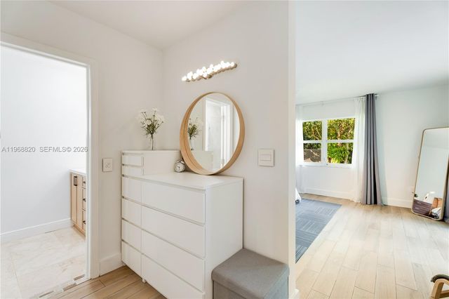 15200 SW 77th Ct, Palmetto Bay, FL 33157