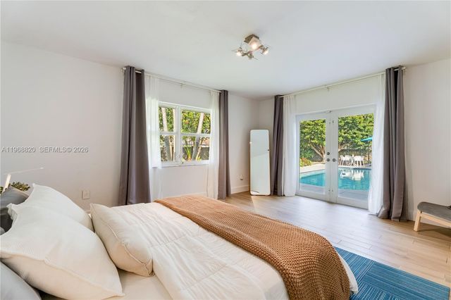 15200 SW 77th Ct, Palmetto Bay, FL 33157