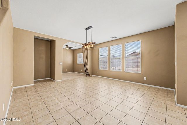 18371 W HAYDEN Drive, Surprise, AZ 85374