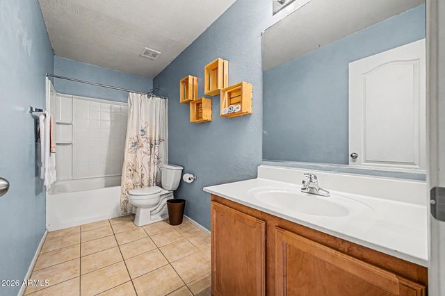 18371 W HAYDEN Drive, Surprise, AZ 85374