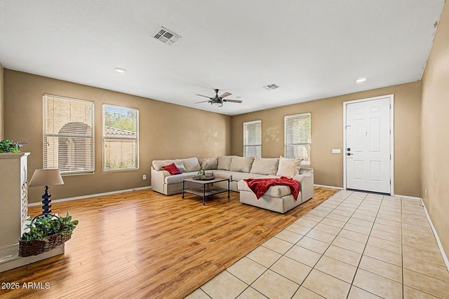 18371 W HAYDEN Drive, Surprise, AZ 85374