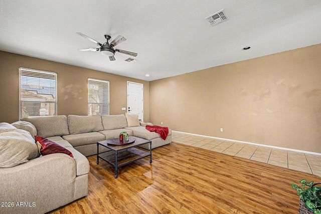 18371 W HAYDEN Drive, Surprise, AZ 85374