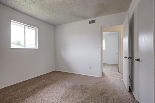9713 Sonata Court, Midwest City, OK 73130