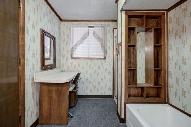 9713 Sonata Court, Midwest City, OK 73130