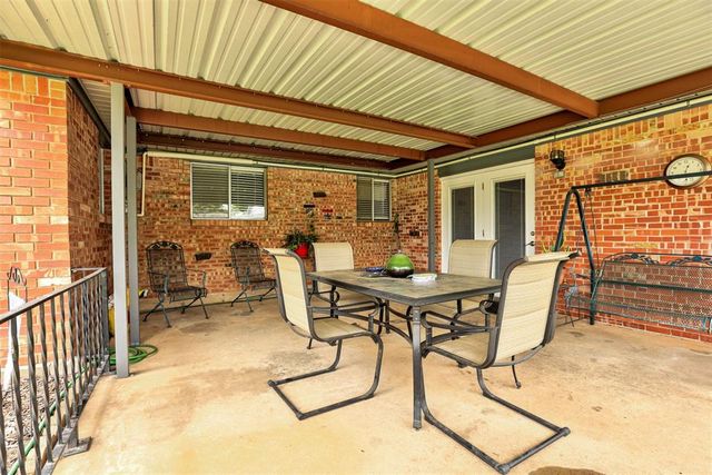 9713 Sonata Court, Midwest City, OK 73130
