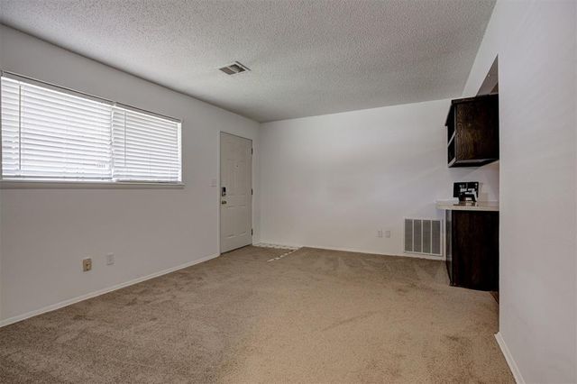 9713 Sonata Court, Midwest City, OK 73130