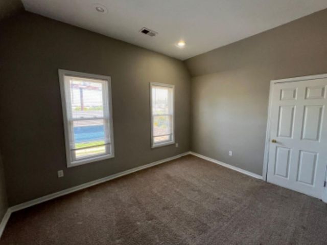 3421 E 24th Street, Kansas City, MO 64127