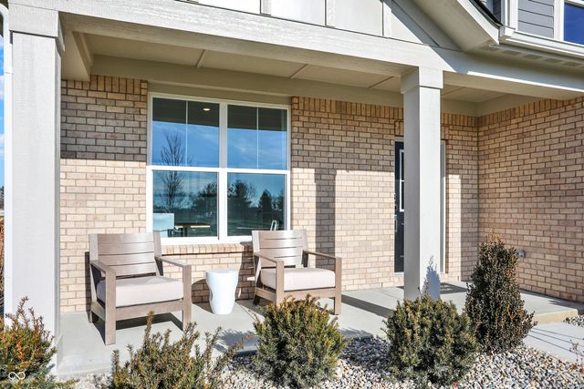 958 Elmwood Lane, Greenwood, IN 46143