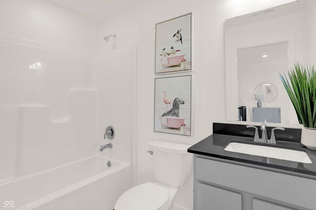 958 Elmwood Lane, Greenwood, IN 46143