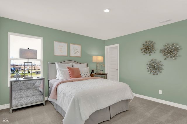 958 Elmwood Lane, Greenwood, IN 46143