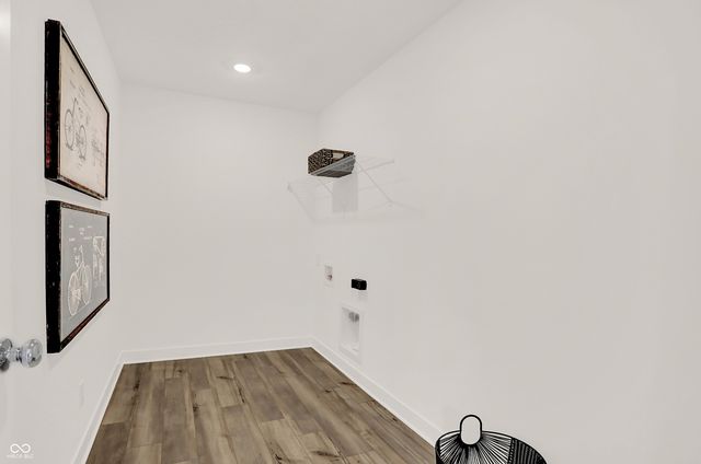 958 Elmwood Lane, Greenwood, IN 46143