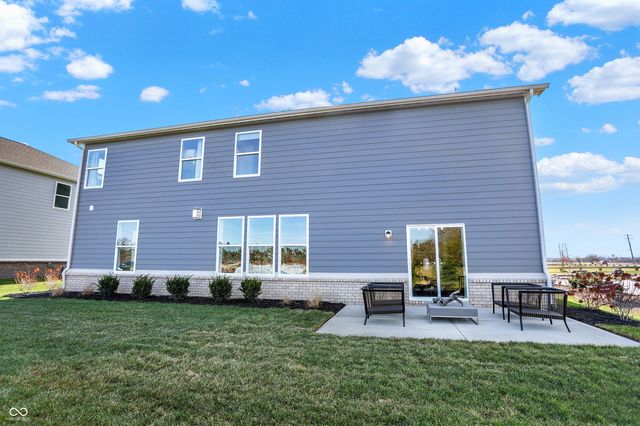 958 Elmwood Lane, Greenwood, IN 46143