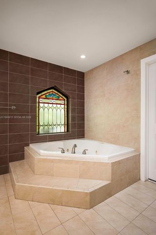 4206 Alhambra Cir, Coral Gables, FL 33146