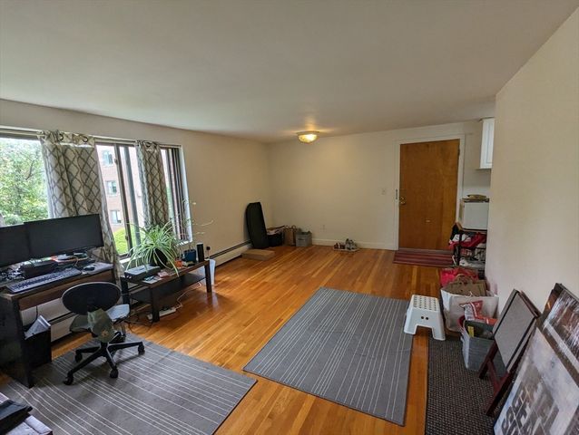 191 W. Wyoming Ave. 15, Melrose, MA 02176